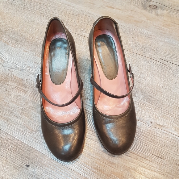 FREE or $15 Leather Shoes heels - Picture 1 of 6